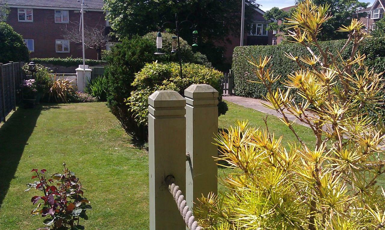 Gables Court Holiday Apartments Swanage Buitenkant foto